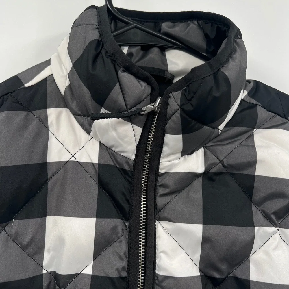 Woolrich Small Puffer Vest‎ Womens Black White Buffalo Plaid Quilted Down Fill